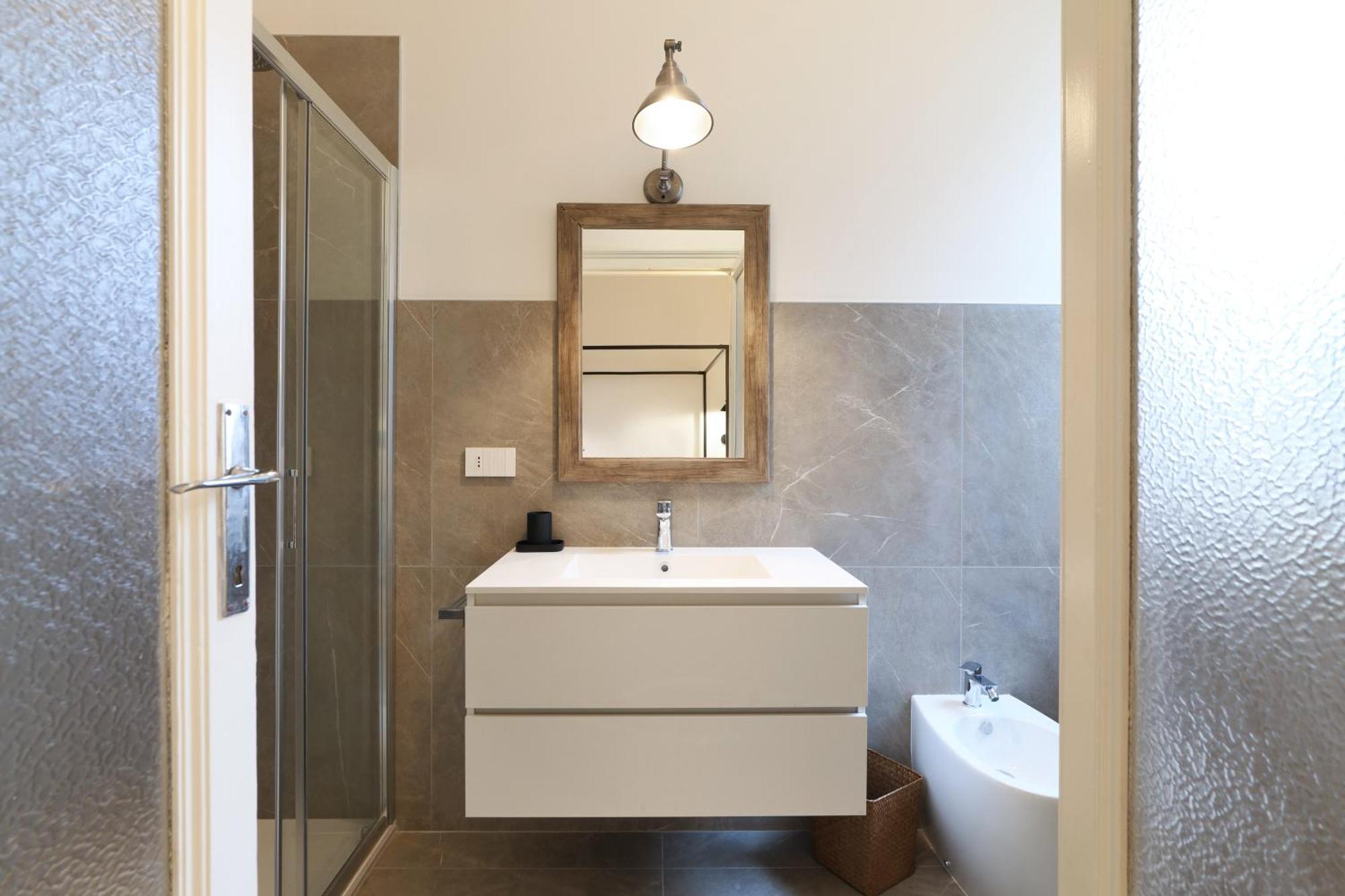 Adelaide Elegant Milaan
