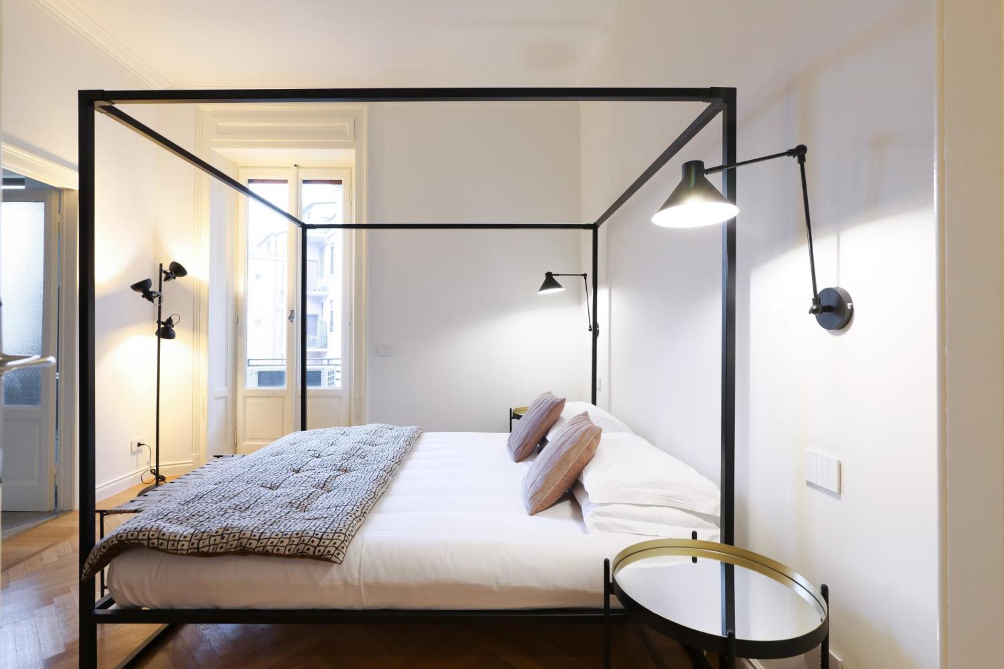 Adelaide Elegant Milaan